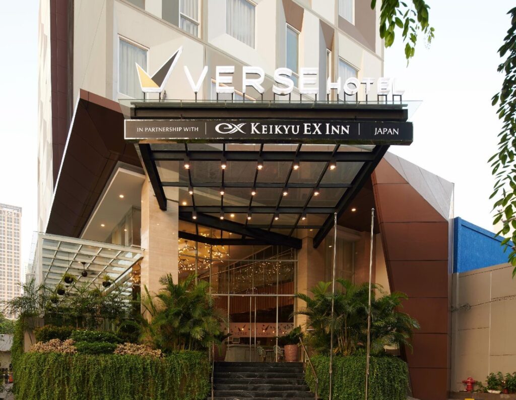 Verse-Luxe-Hotel-Wahid-Hasyim