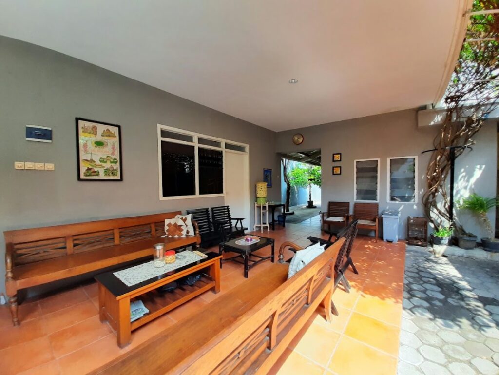 Penginapan Murah di Solo-the westerners homestay