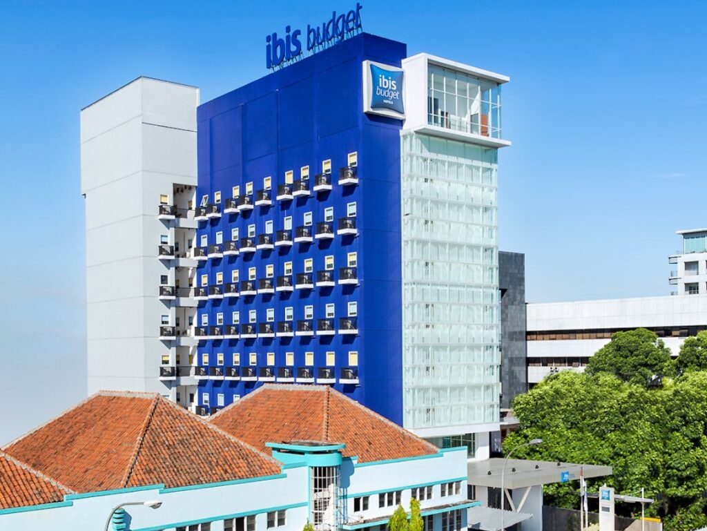 Hotel di Pusat Kota Bandung Murah - Ibis Budget Asia Afrika