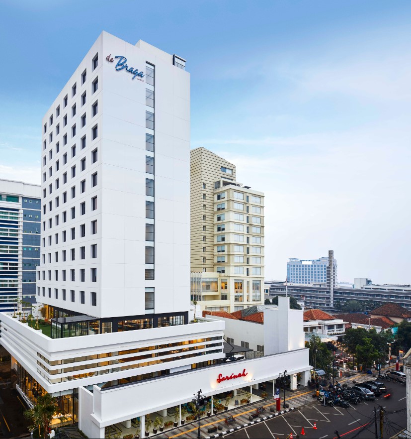 Hotel Instagramable di Bandung Alun Alun - de braga by artotel