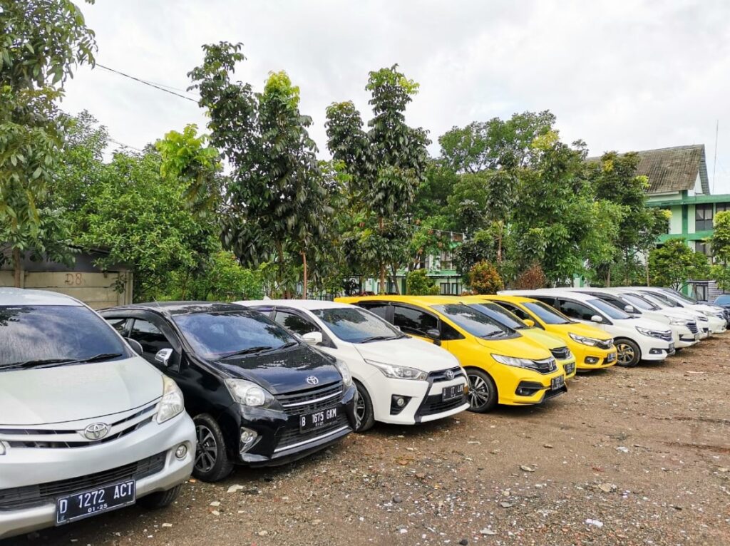 galuh rental mobil bandung